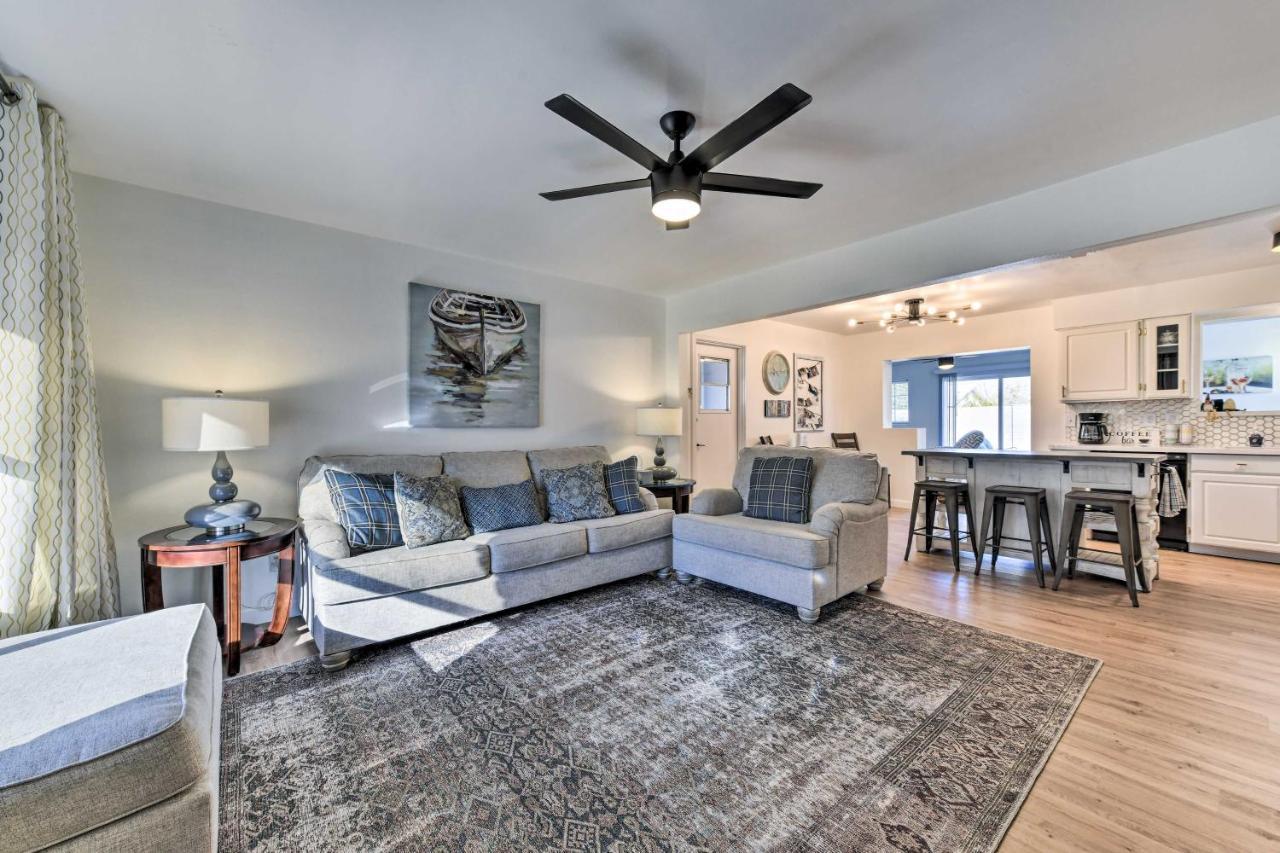Downtown Gilbert Home With Fenced Yard And Fire Pit! Exterior foto