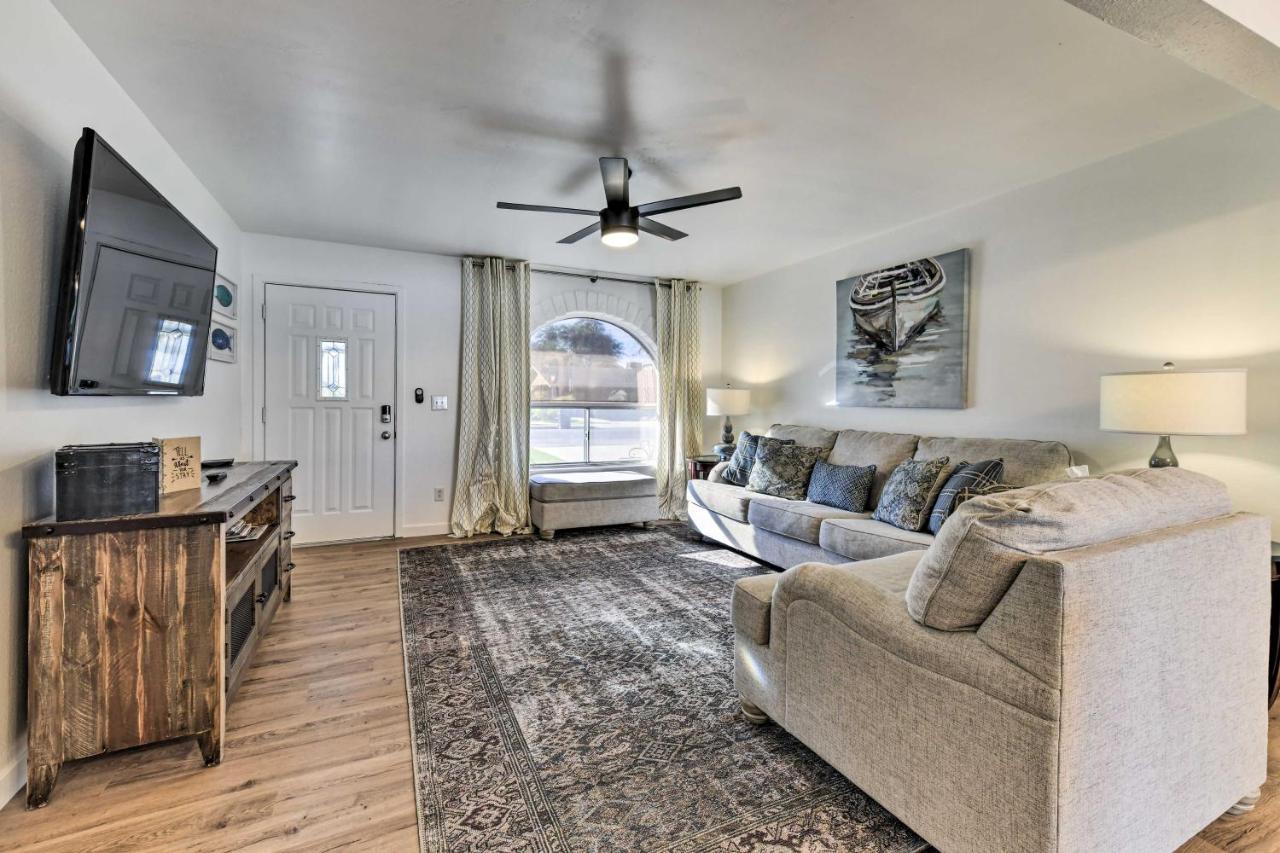 Downtown Gilbert Home With Fenced Yard And Fire Pit! Exterior foto